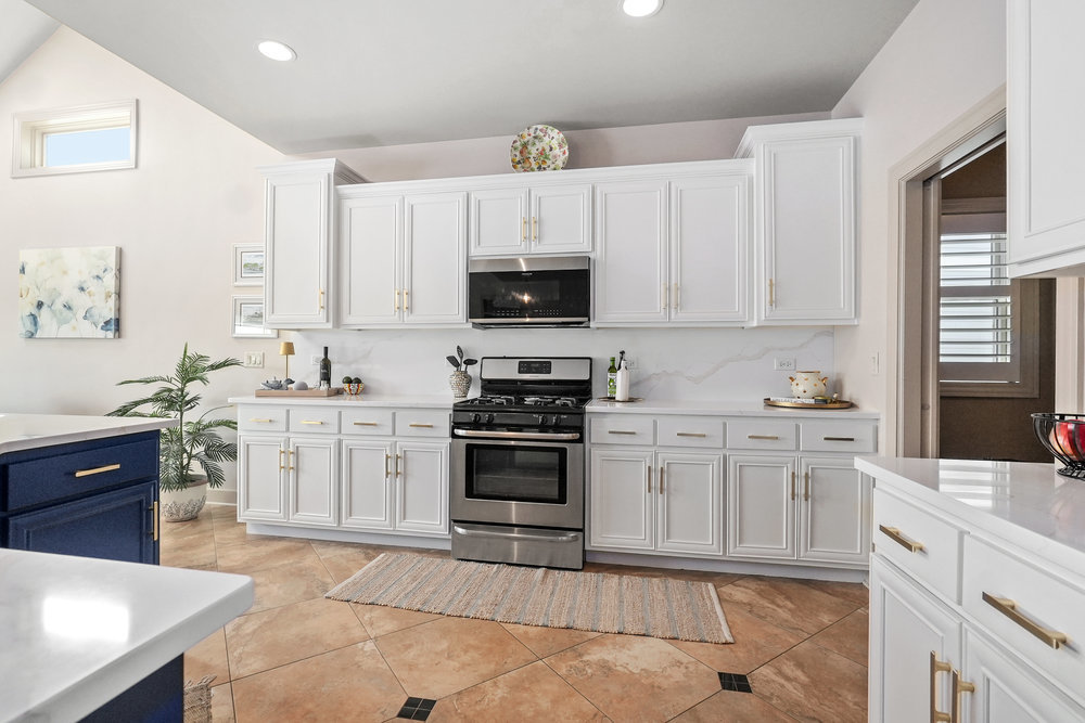 13409 Lake Mary Drive, Plainfield, IL 60585