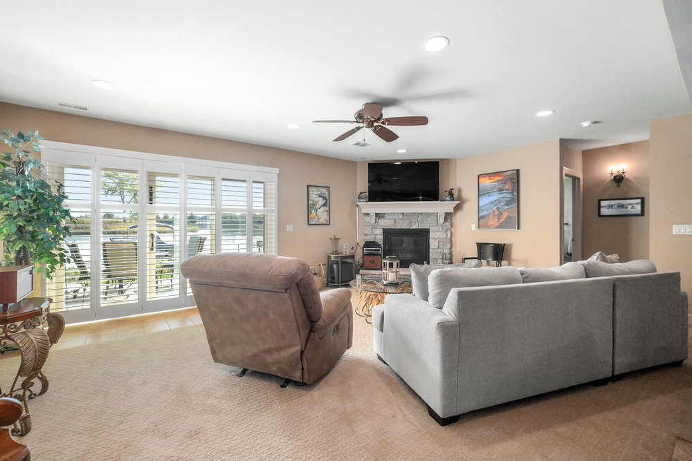 13409 Lake Mary Drive, Plainfield, IL 60585