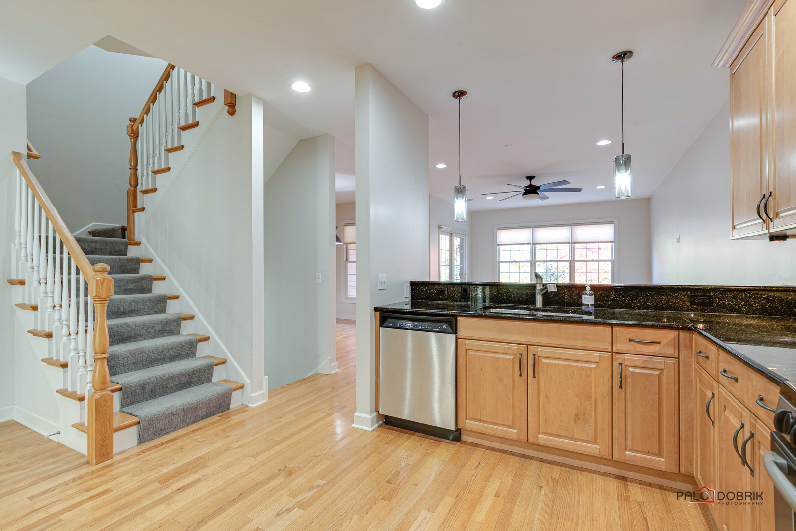 1918 Lynn Circle, Libertyville, IL 60048