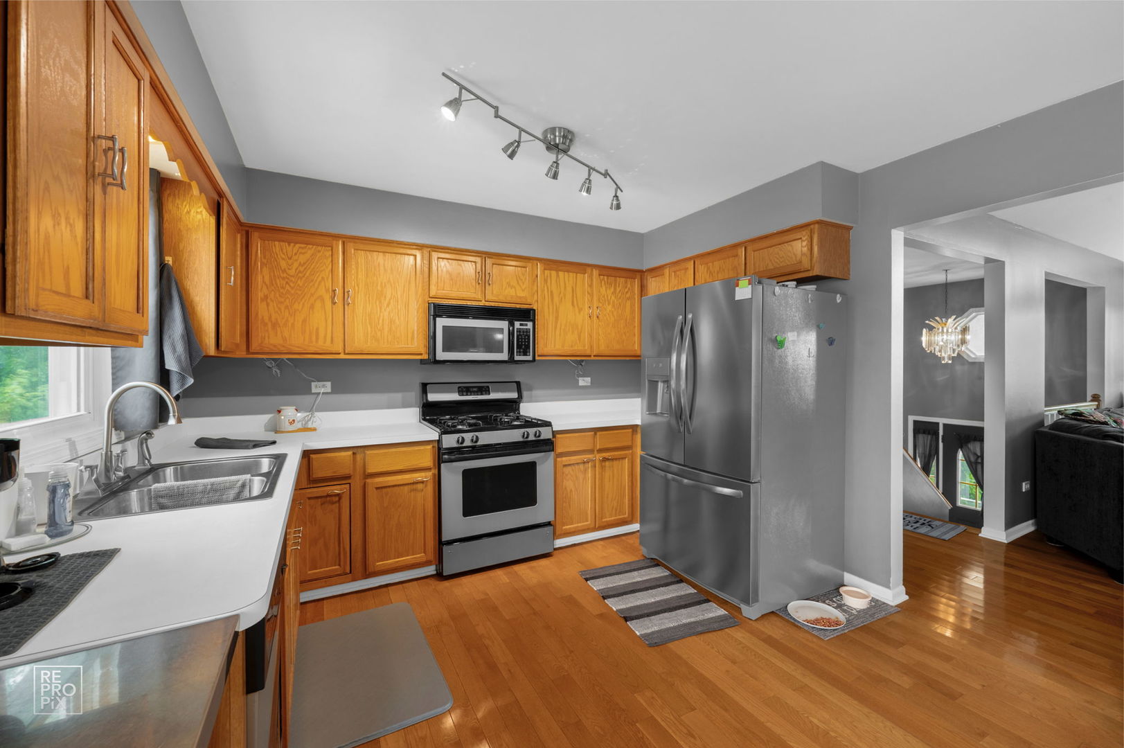 6911 Astoria Drive, Plainfield, IL 60586