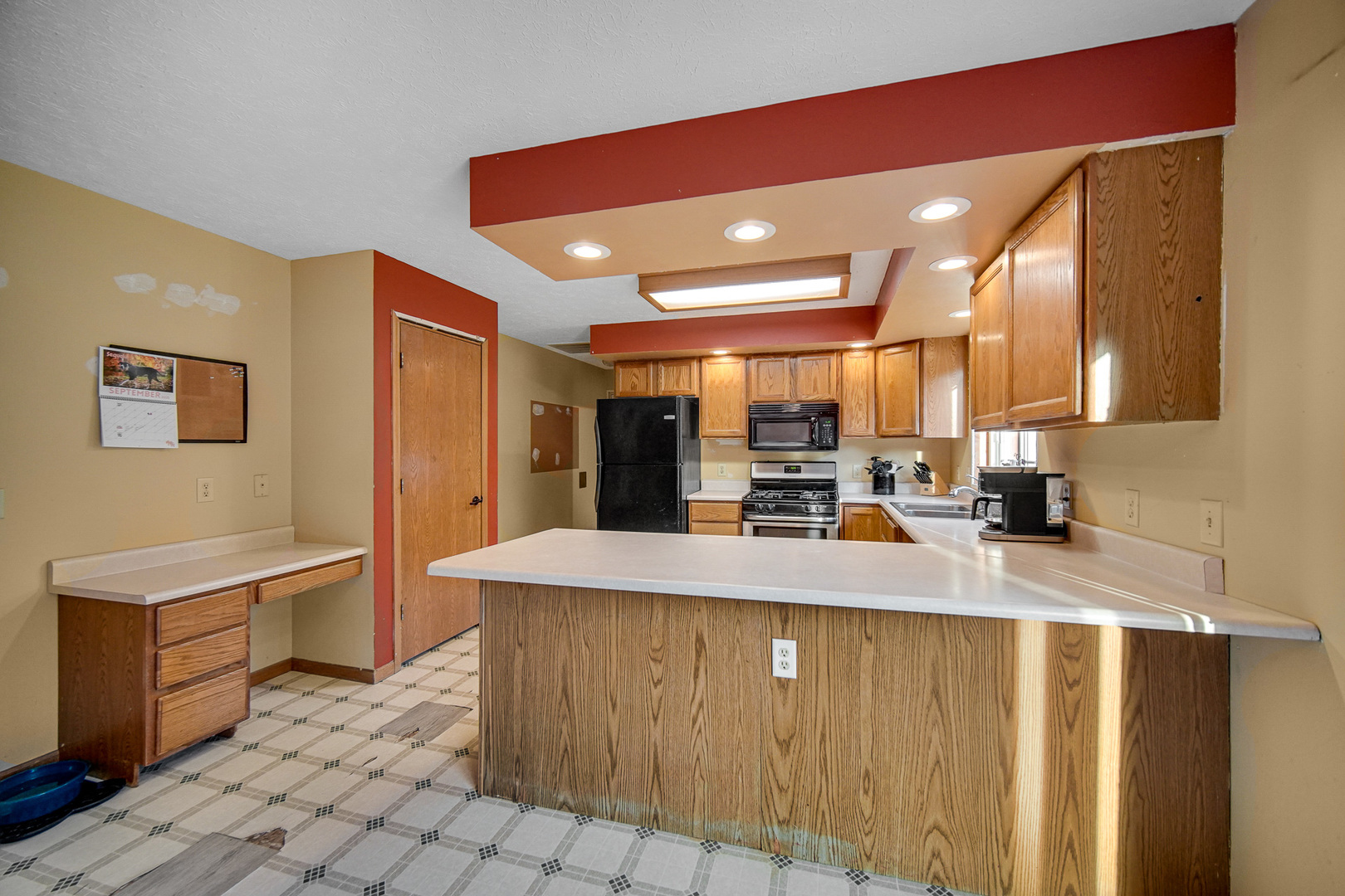 15598 E 3500N Road, Momence, IL 60954