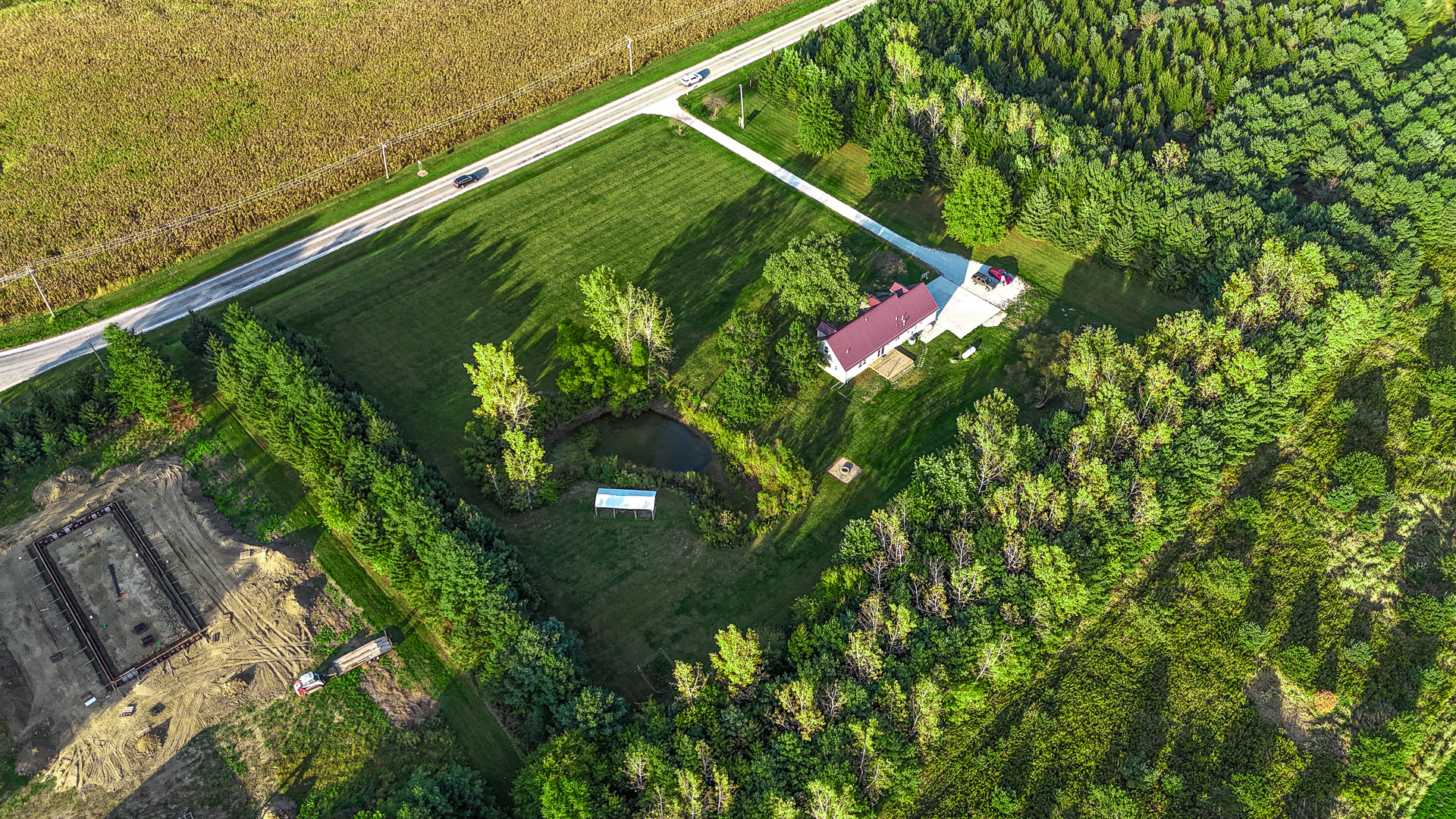 15598 E 3500N Road, Momence, IL 60954