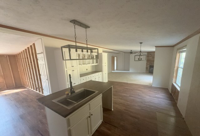 19188 E Divide Road, Bluford, IL 62814