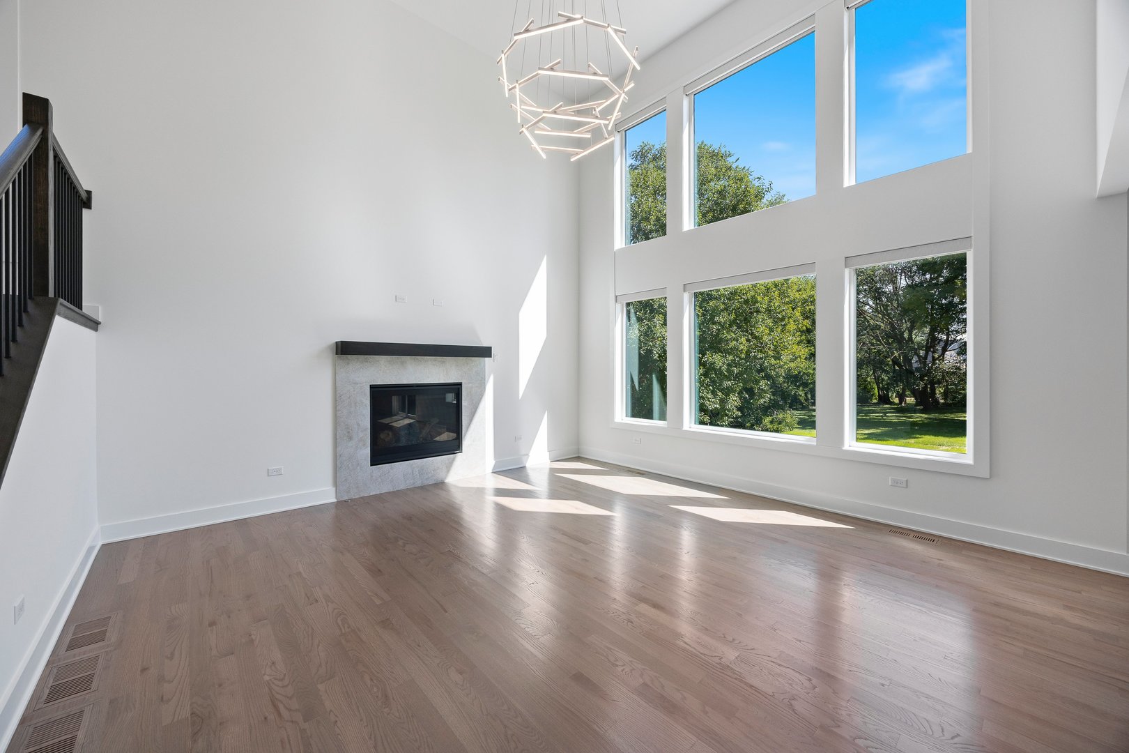 3910 Sterling Road, Downers Grove, IL 60515