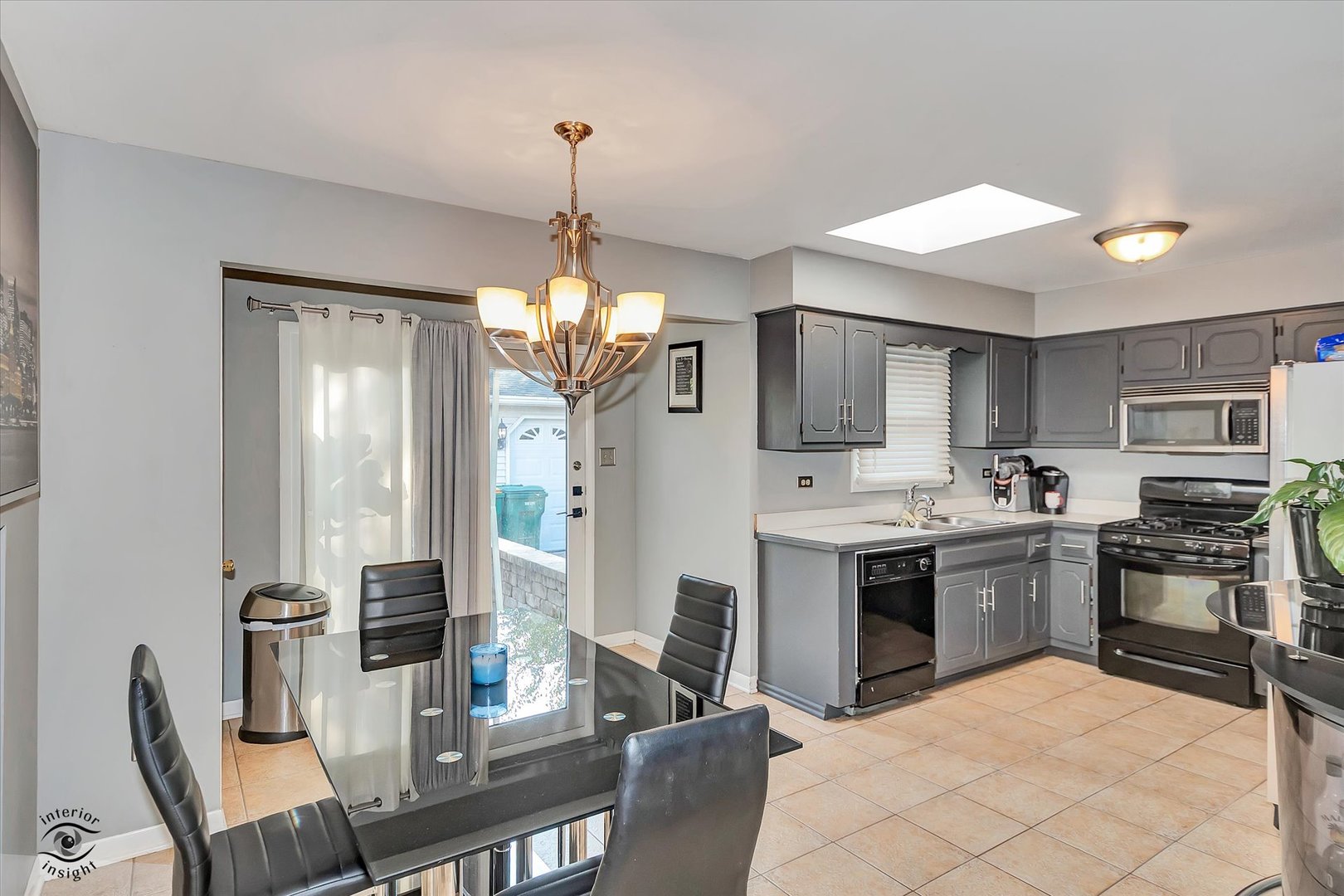 1804 Maserati Drive, Joliet, IL 60435