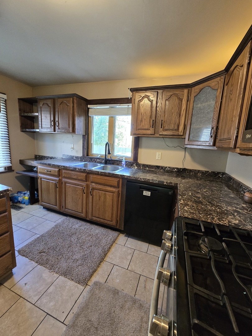 3107 Union Avenue, Steger, IL 60475