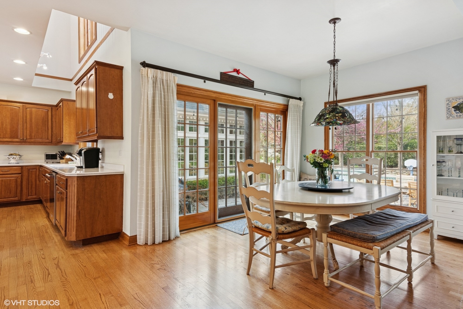 500 S KENILWORTH Avenue, Elmhurst, IL 60126