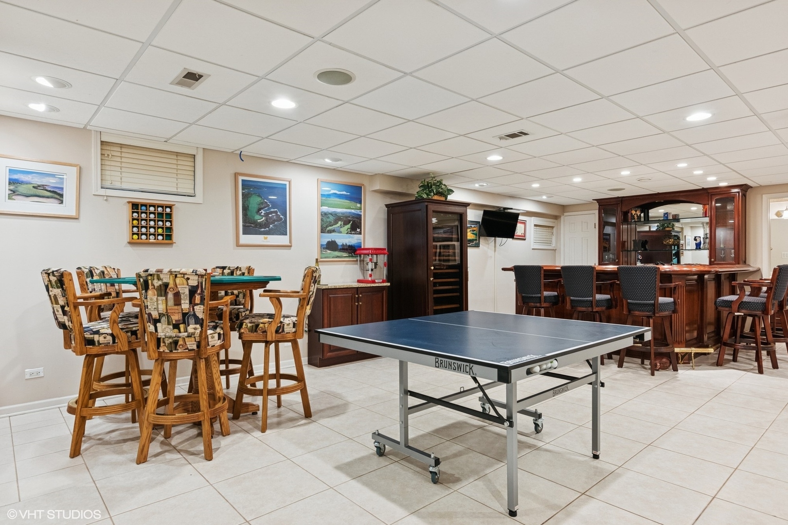 500 S KENILWORTH Avenue, Elmhurst, IL 60126