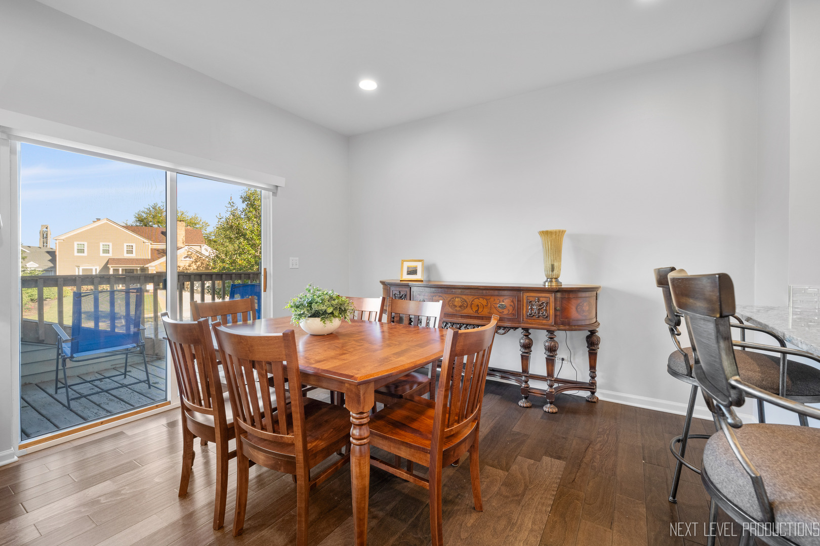 479 River Bend Road #111, Naperville, IL 60540