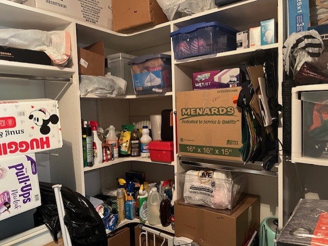 479 River Bend Road #111, Naperville, IL 60540