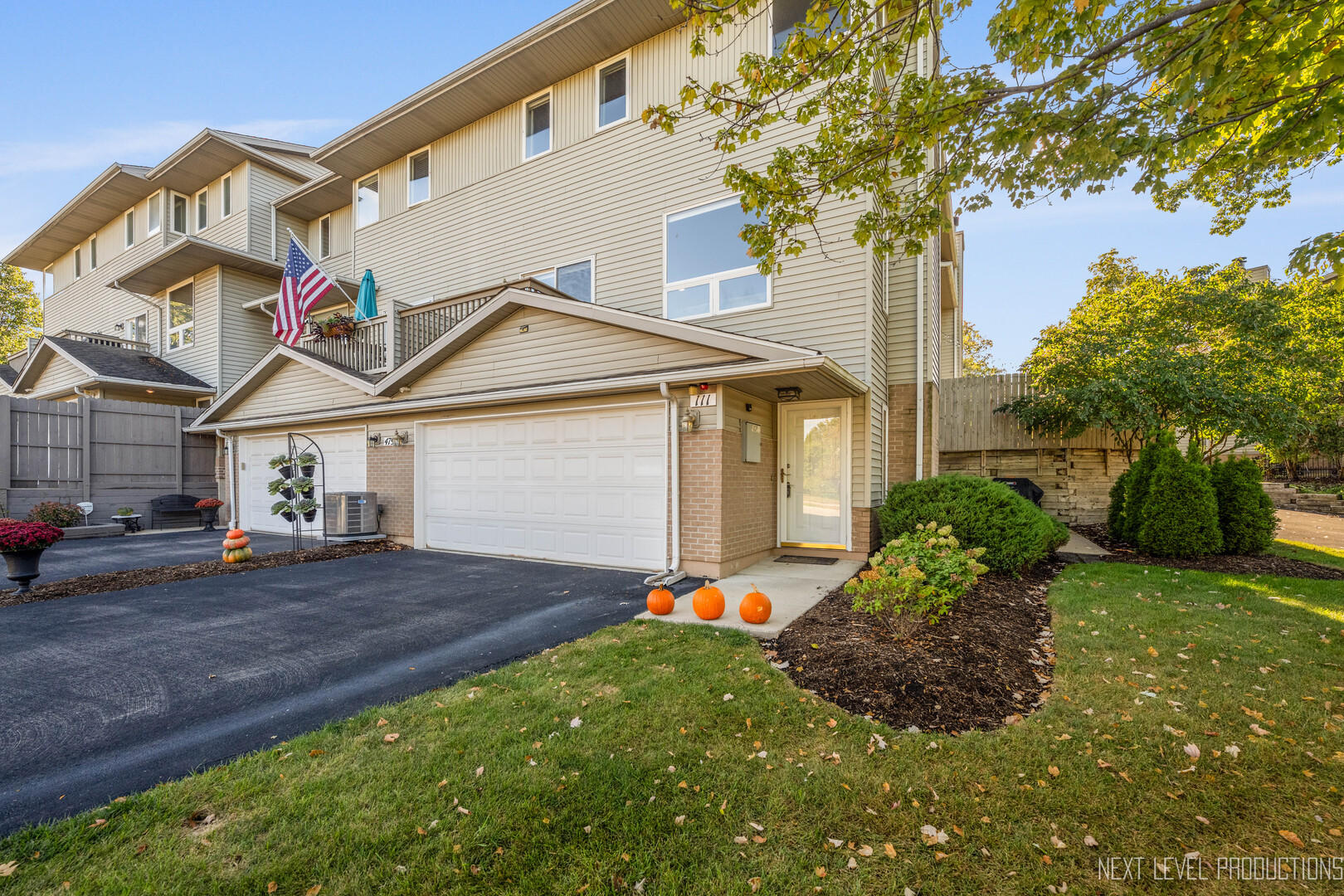 479 River Bend Road #111, Naperville, IL 60540