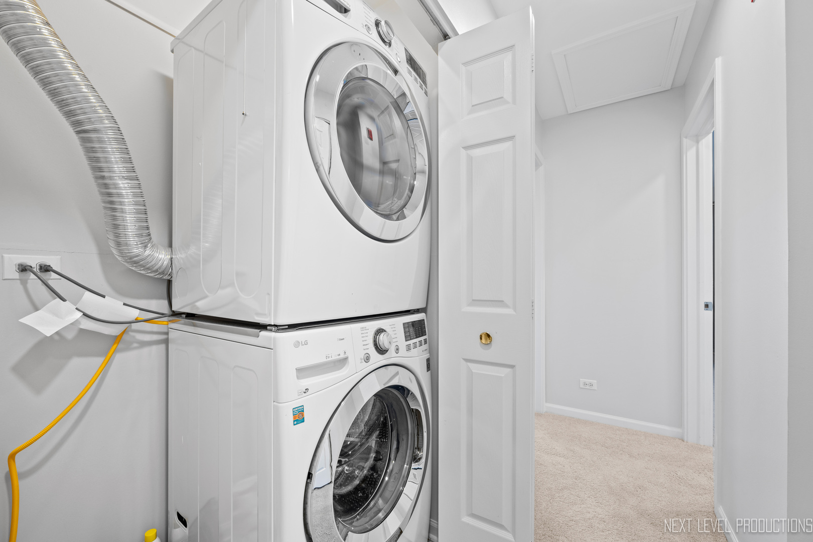 479 River Bend Road #111, Naperville, IL 60540