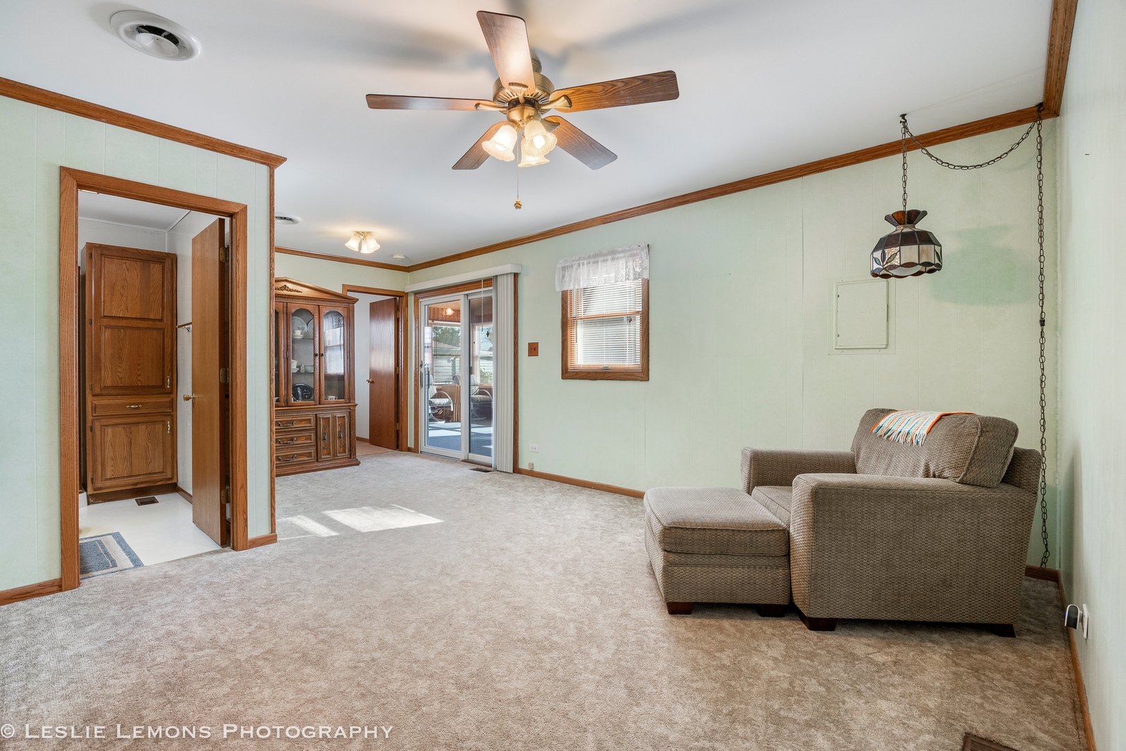 13231 E Playfield Drive, Crestwood, IL 60418