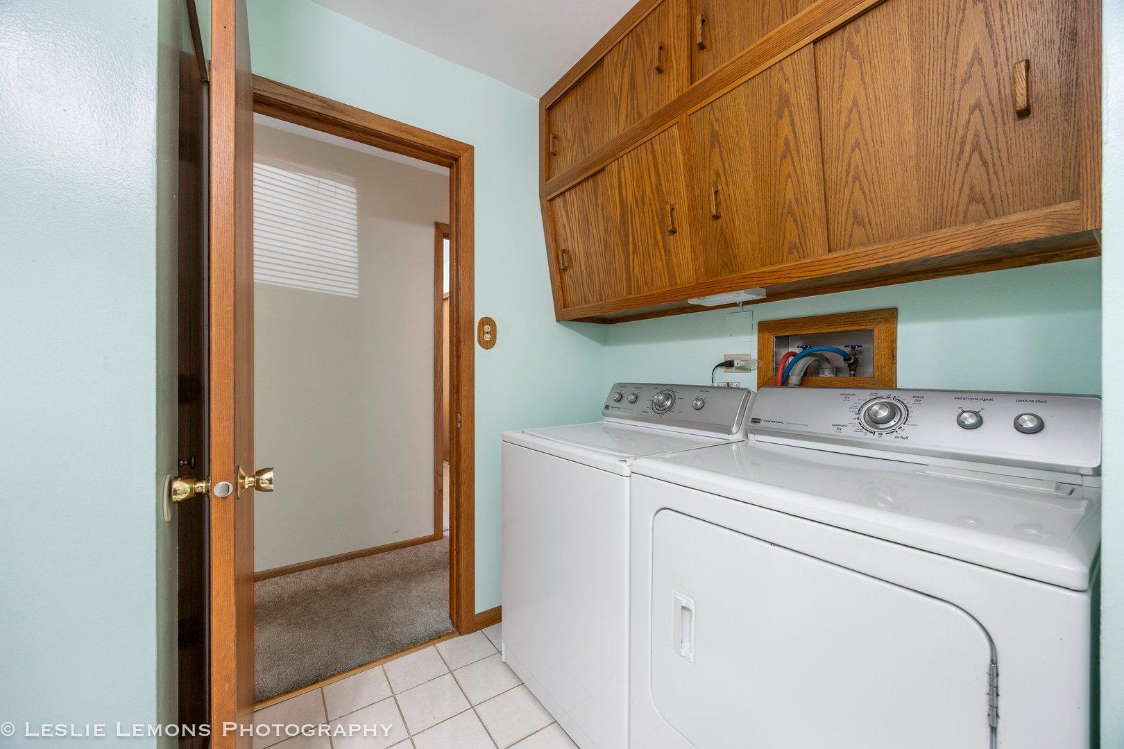 13231 E Playfield Drive, Crestwood, IL 60418