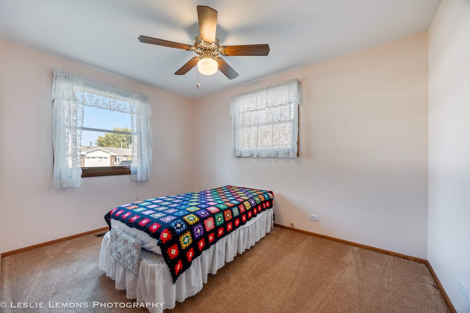 13231 E Playfield Drive, Crestwood, IL 60418