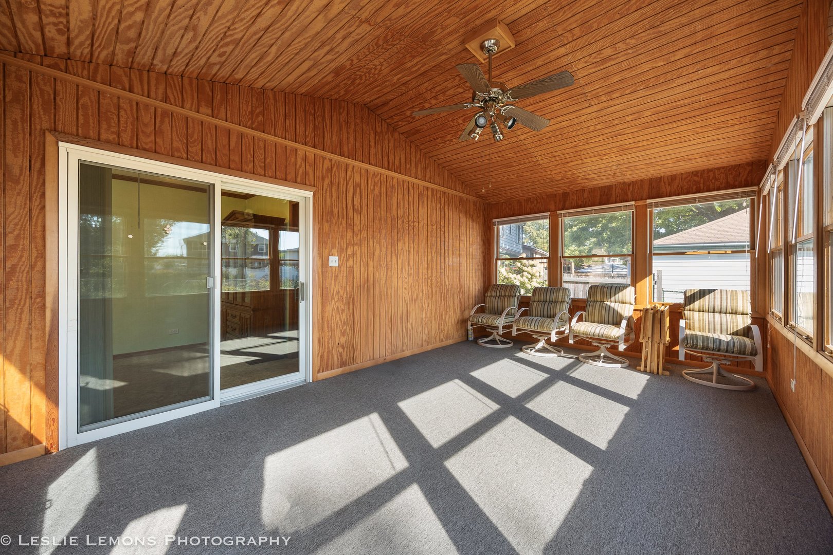 13231 E Playfield Drive, Crestwood, IL 60418