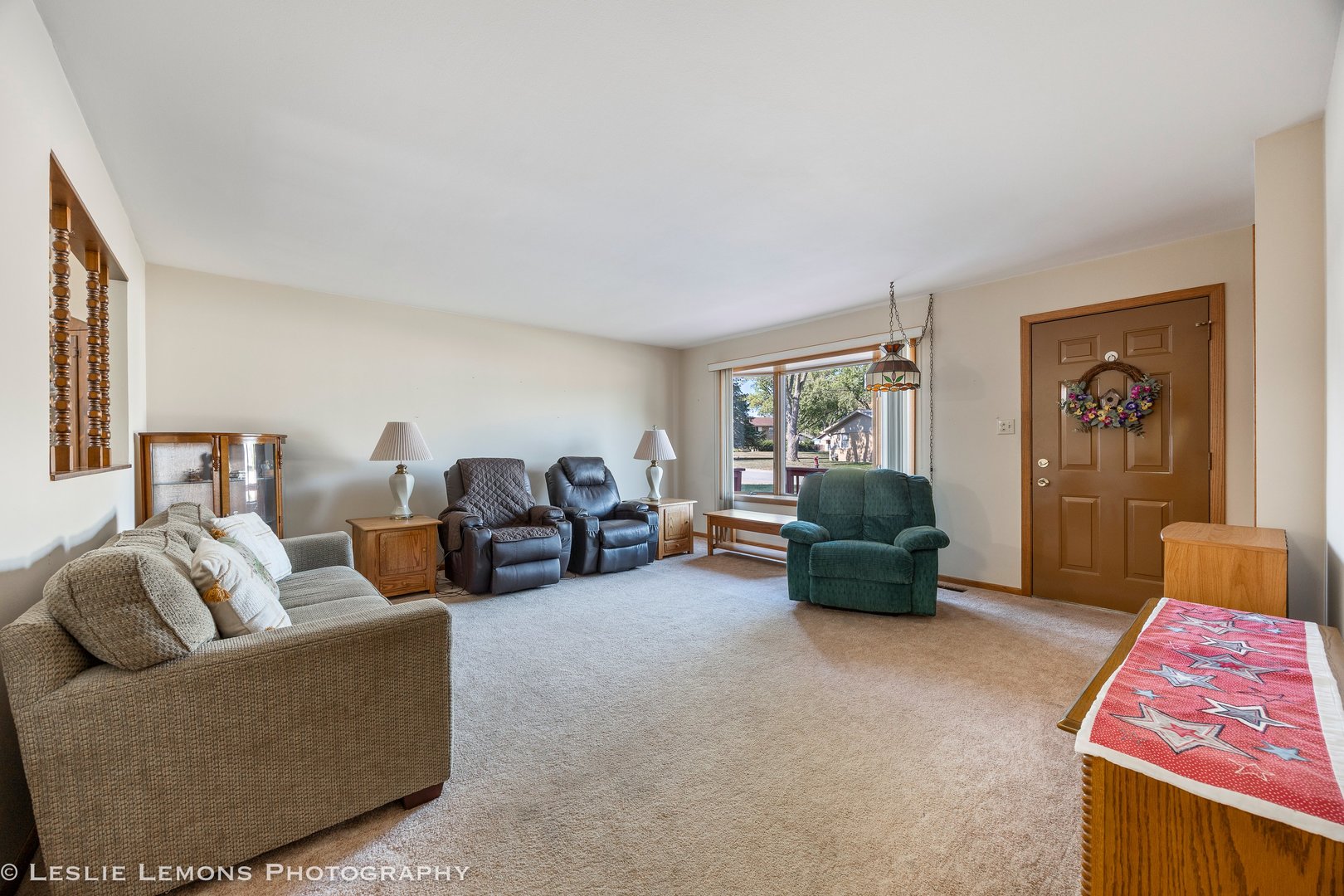 13231 E Playfield Drive, Crestwood, IL 60418