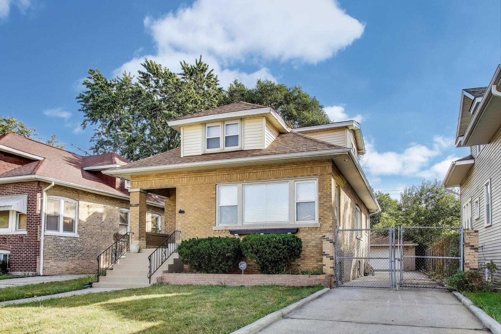 2007 S 9th Avenue, Maywood, IL 60153