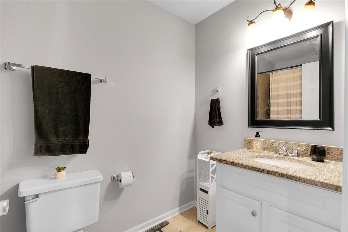 2509 Brook Lane, Aurora, IL 60504