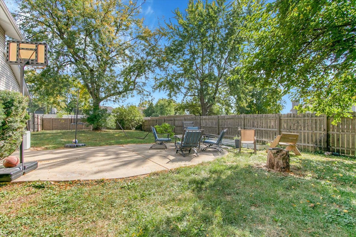 2509 Brook Lane, Aurora, IL 60504