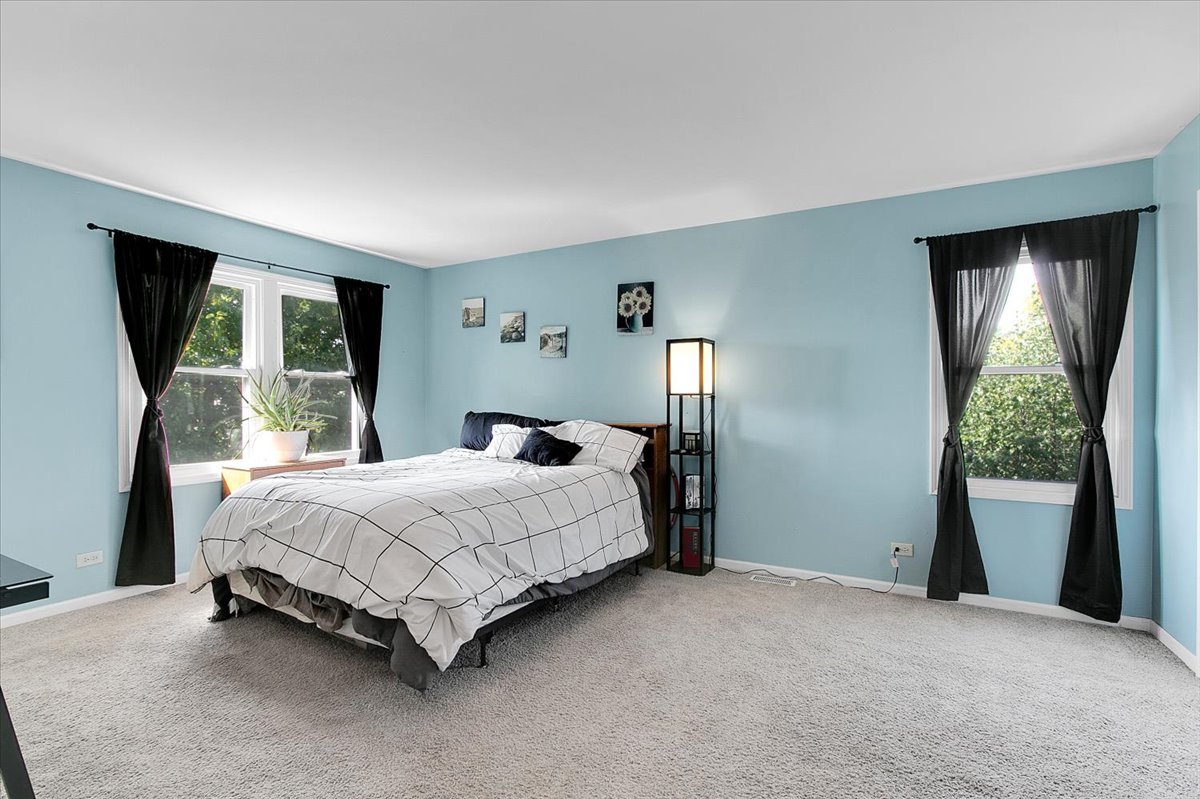 2509 Brook Lane, Aurora, IL 60504