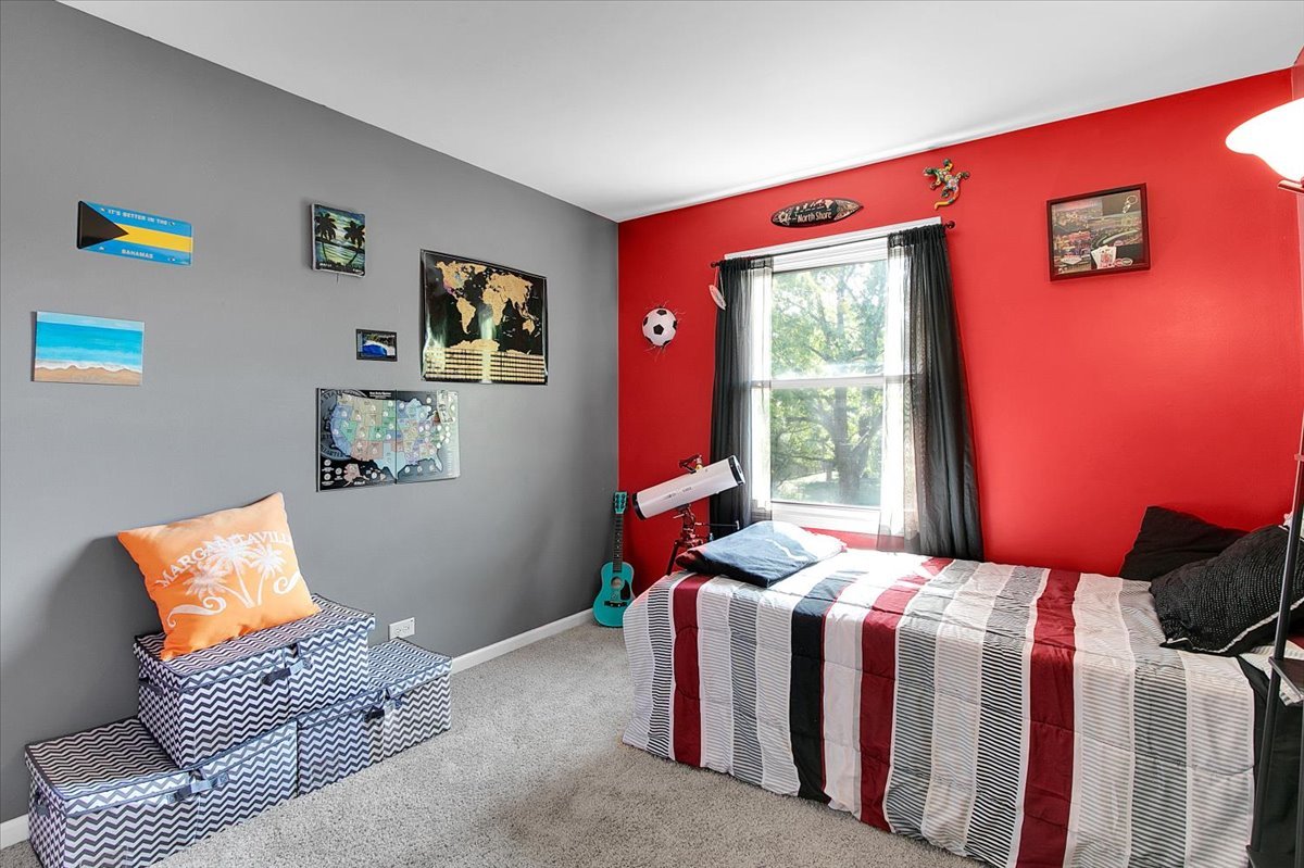 2509 Brook Lane, Aurora, IL 60504