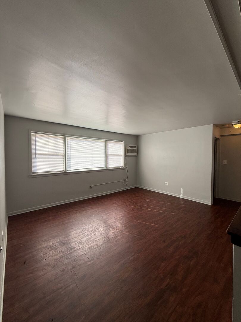 5900 Butterfield Road #1, Berkeley, IL 60163