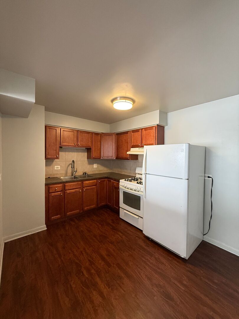 5900 Butterfield Road #1, Berkeley, IL 60163