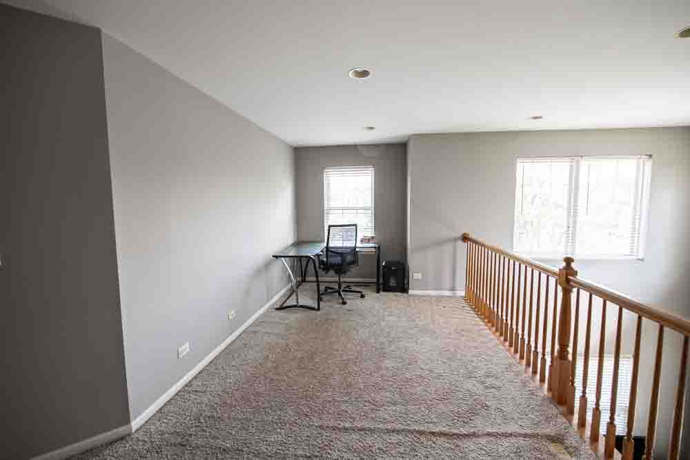 2245 Hillsboro Court, Aurora, IL 60503