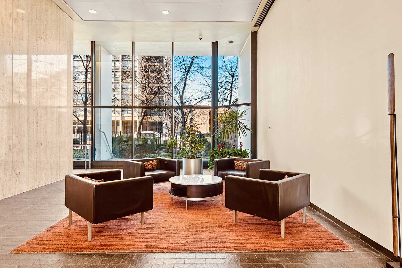 1560 N Sandburg Terrace #2705J, Chicago, IL 60610