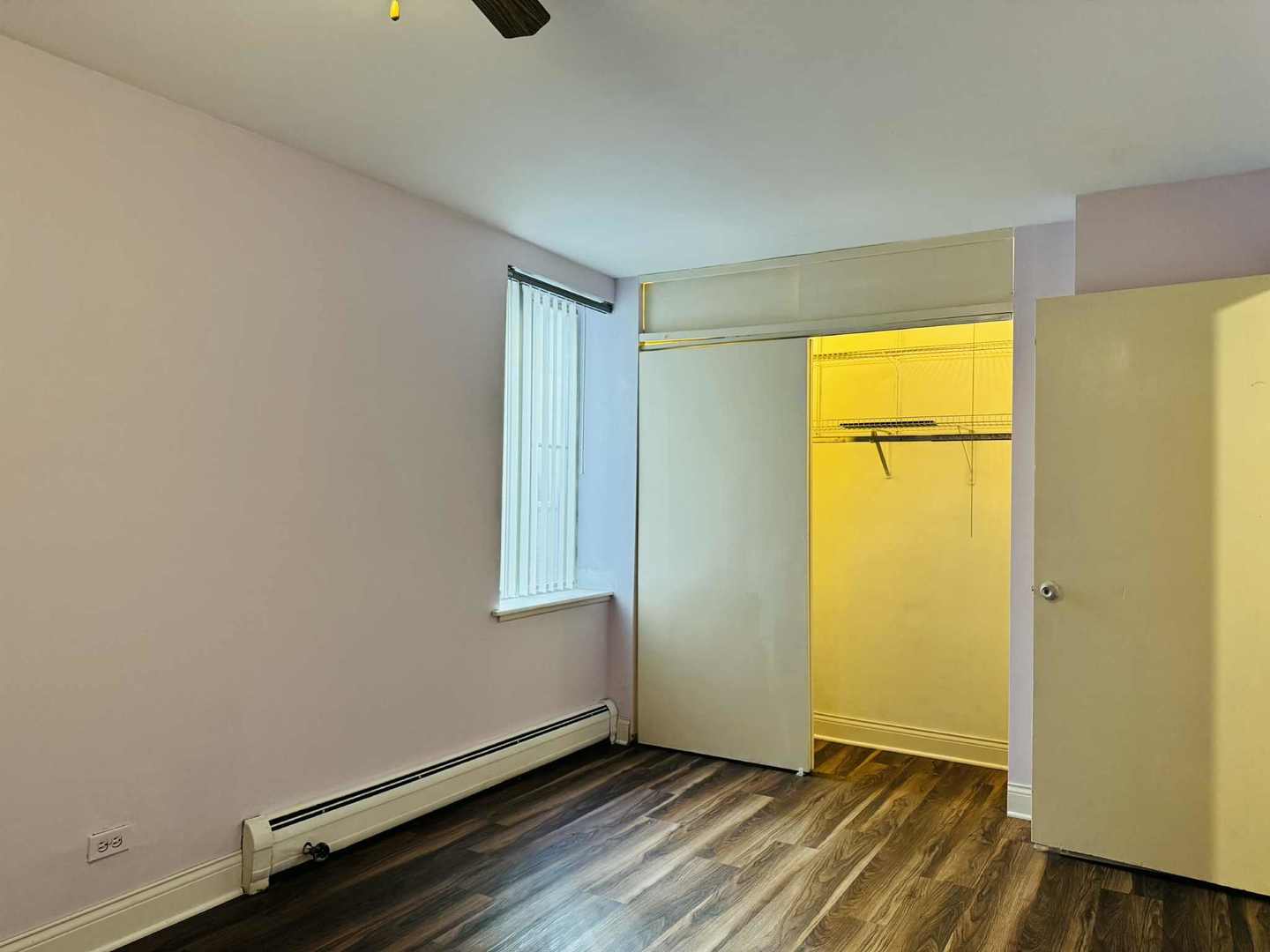 7320 N Rogers Avenue #212, Chicago, IL 60626