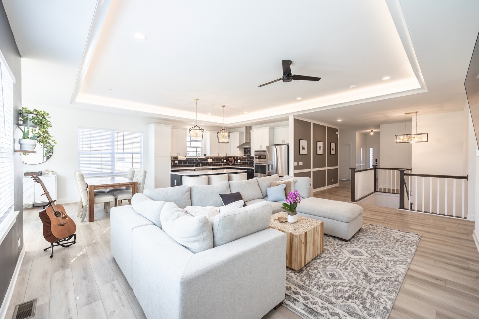 136 Valencia Parkway, Gilberts, IL 60136