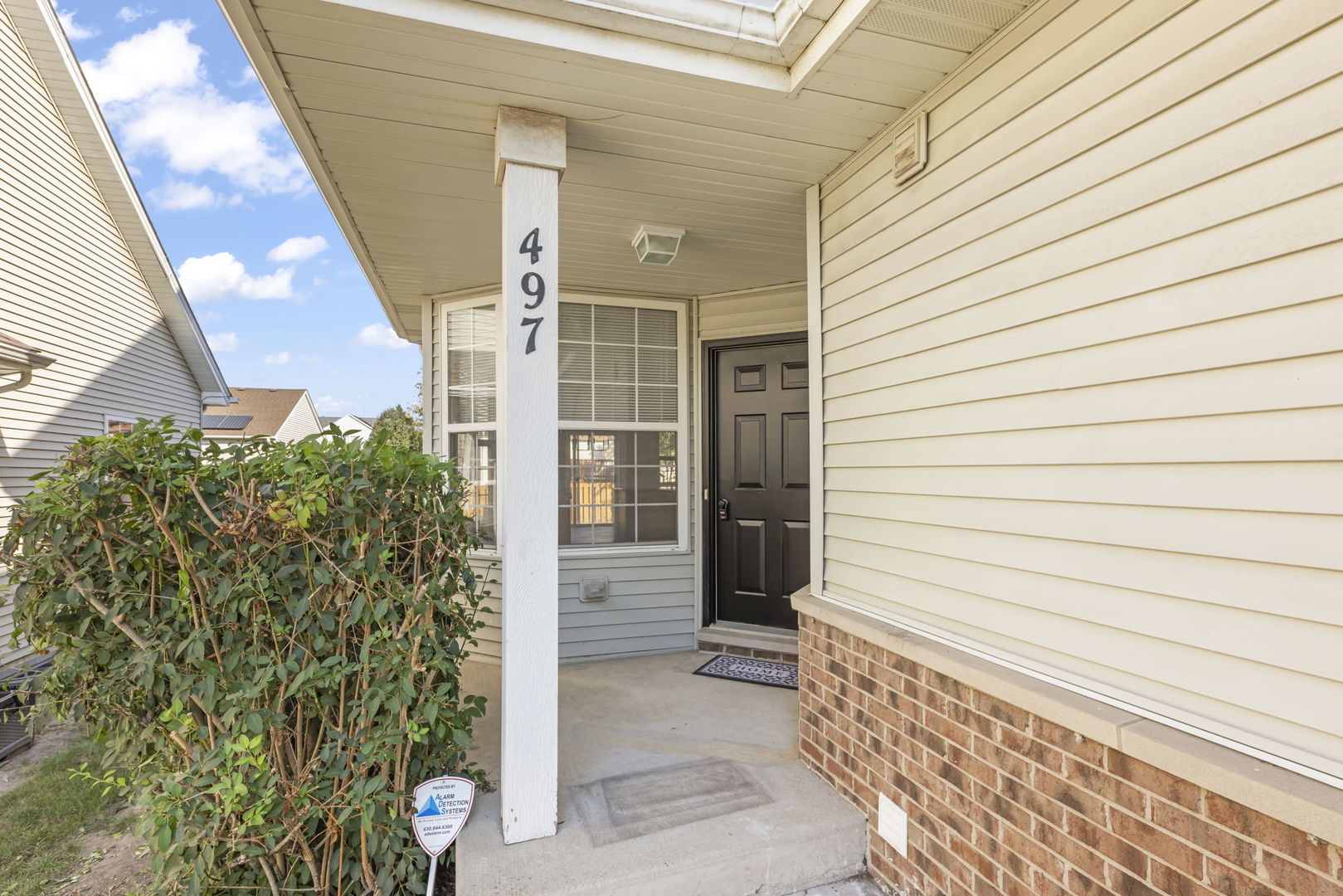 497 N FRIEH Drive, Romeoville, IL 60446