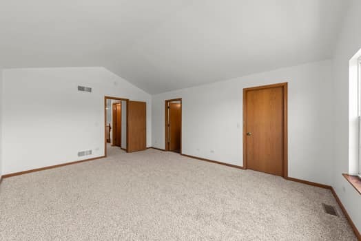 497 N FRIEH Drive, Romeoville, IL 60446