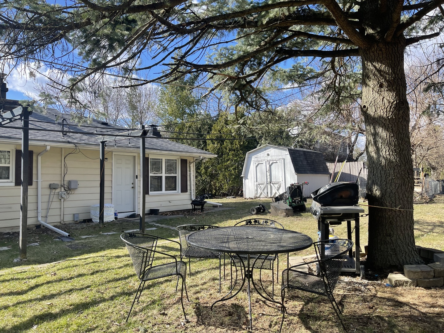 152 King Avenue, East Dundee, IL 60118