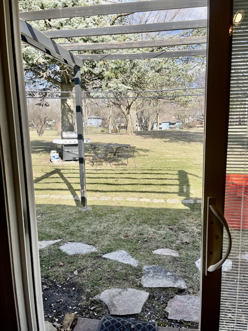 152 King Avenue, East Dundee, IL 60118