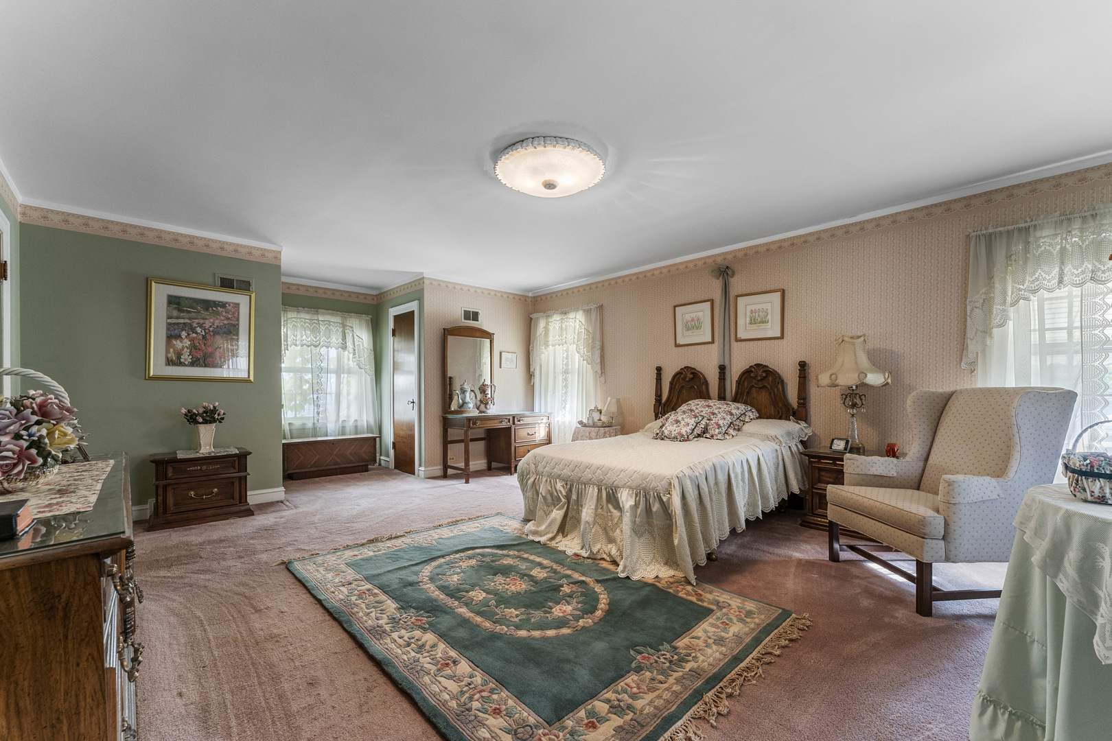 1700 N Natoma Avenue, Chicago, IL 60707