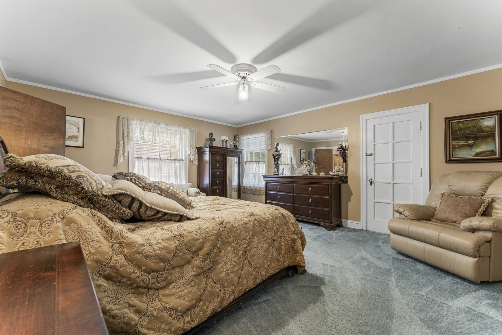 1700 N Natoma Avenue, Chicago, IL 60707