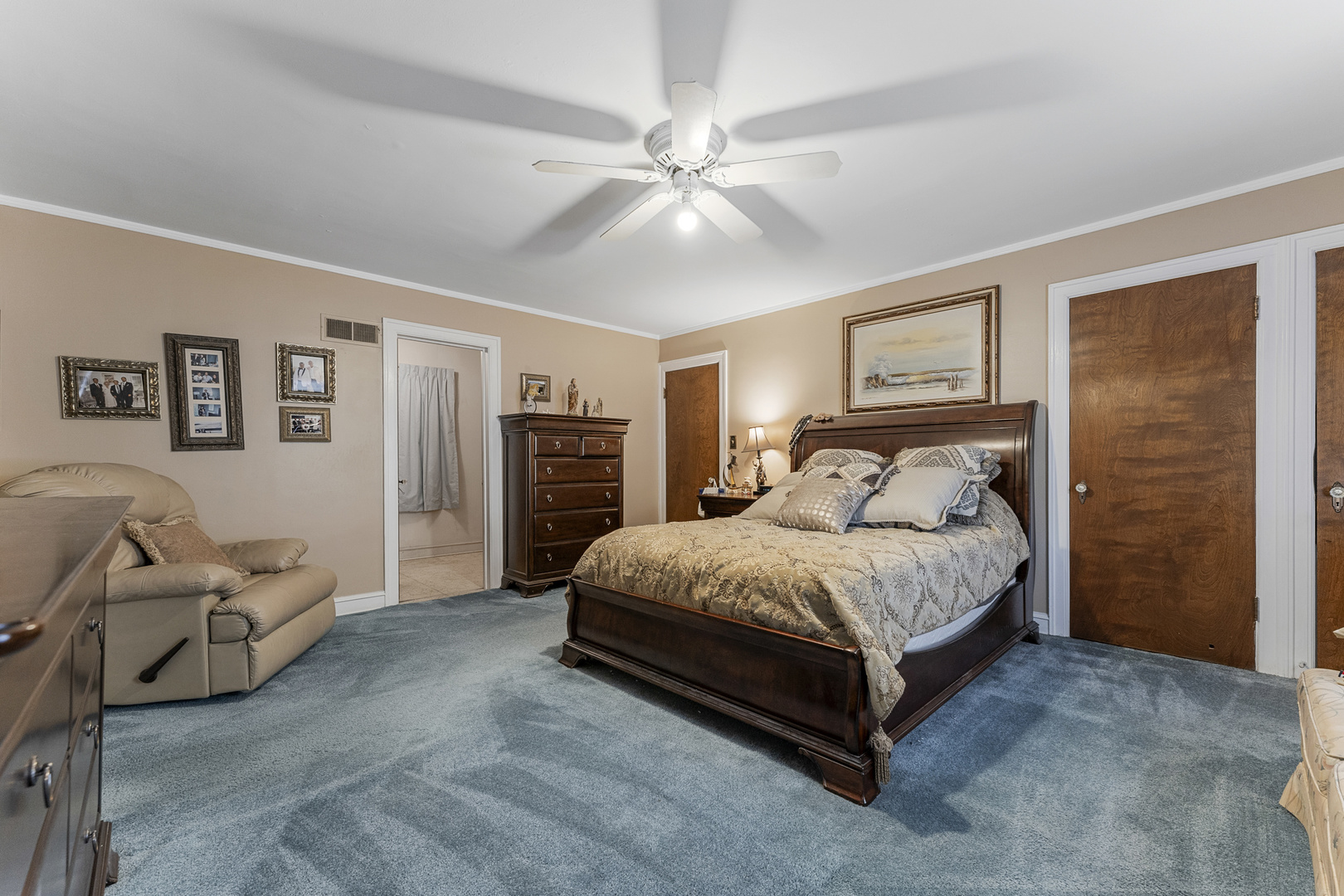 1700 N Natoma Avenue, Chicago, IL 60707