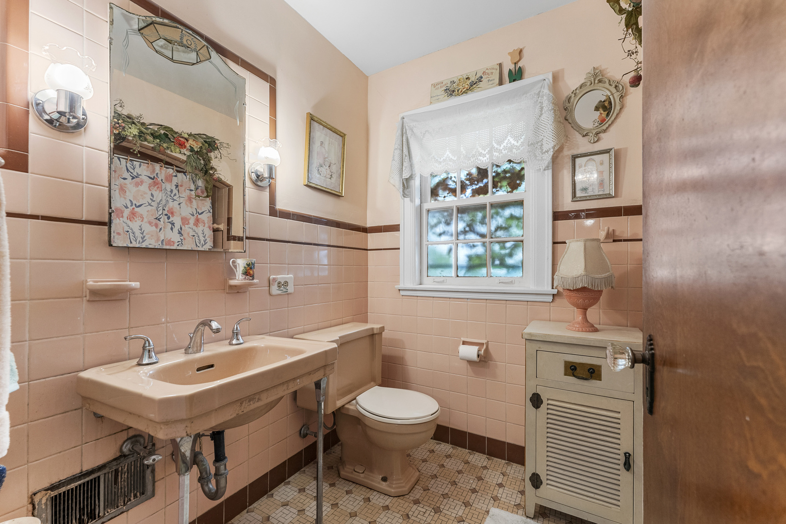 1700 N Natoma Avenue, Chicago, IL 60707