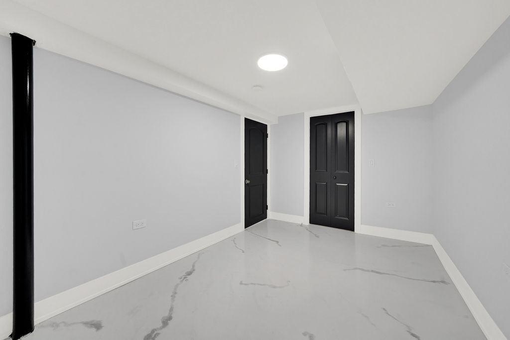 6629 S Hamilton Avenue, Chicago, IL 60636