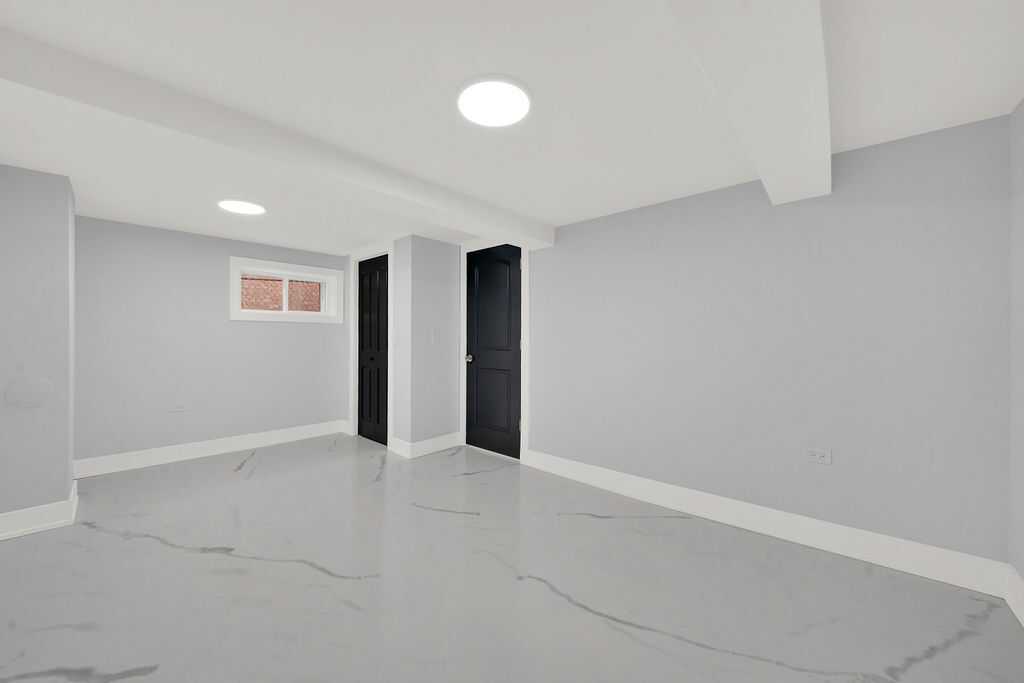 6629 S Hamilton Avenue, Chicago, IL 60636