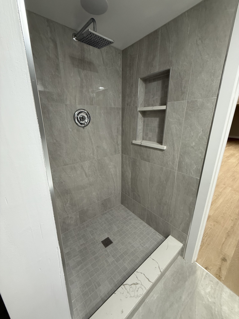 1S526 Nimitz Road, Oakbrook Terrace, IL 60181