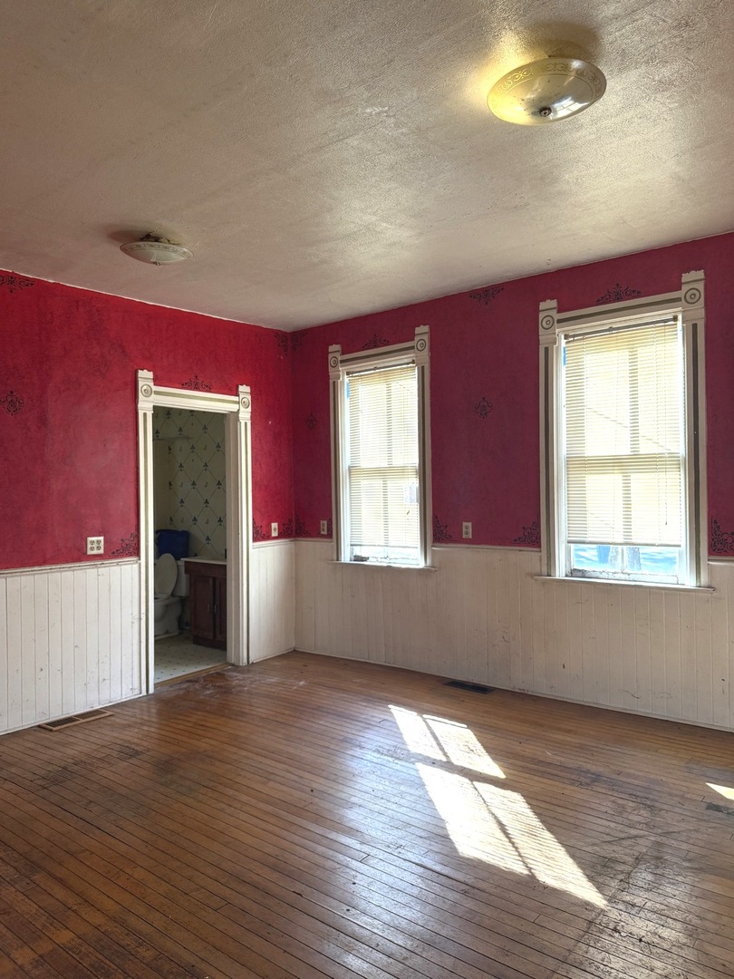 574 HERMAN Street, Crete, IL 60417