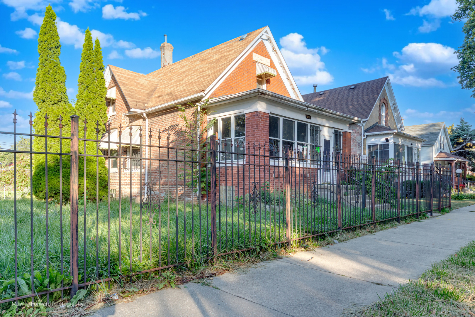 8852 S Wallace Street, Chicago, IL 60620