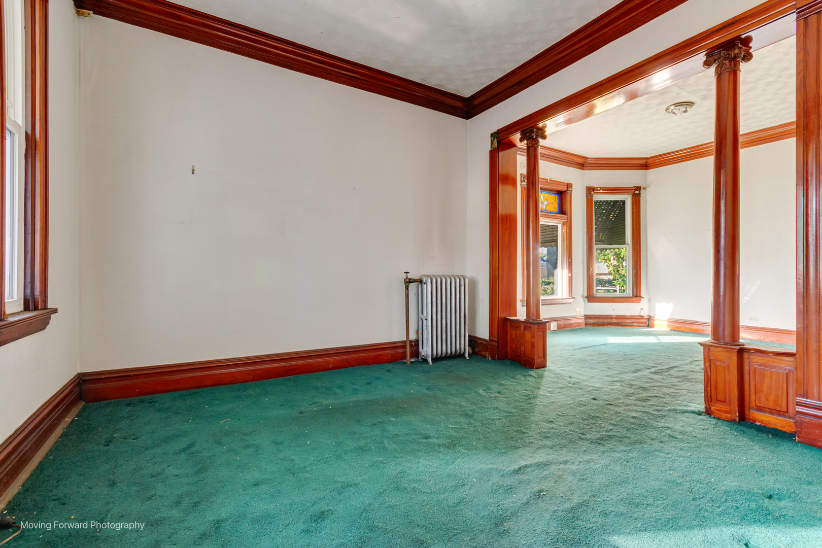 8852 S Wallace Street, Chicago, IL 60620