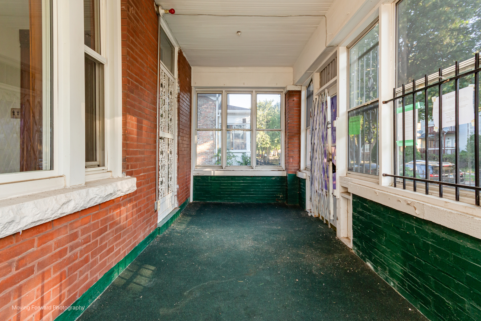 8852 S Wallace Street, Chicago, IL 60620