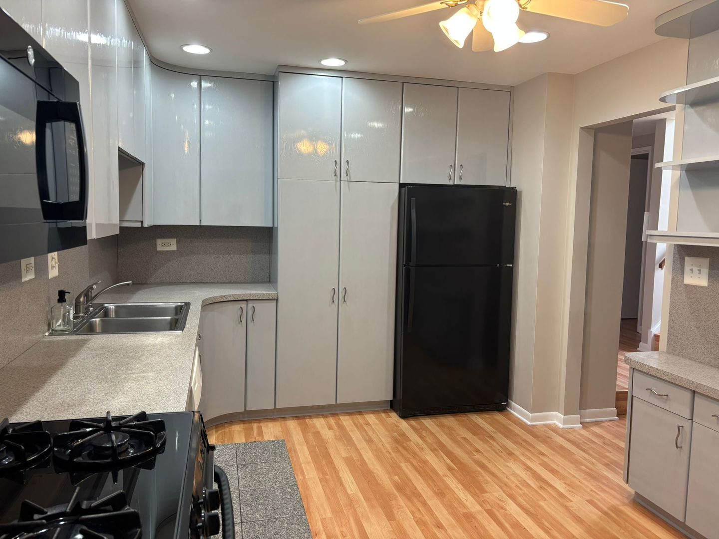 625 Pheasant Lane #625, Deerfield, IL 60015