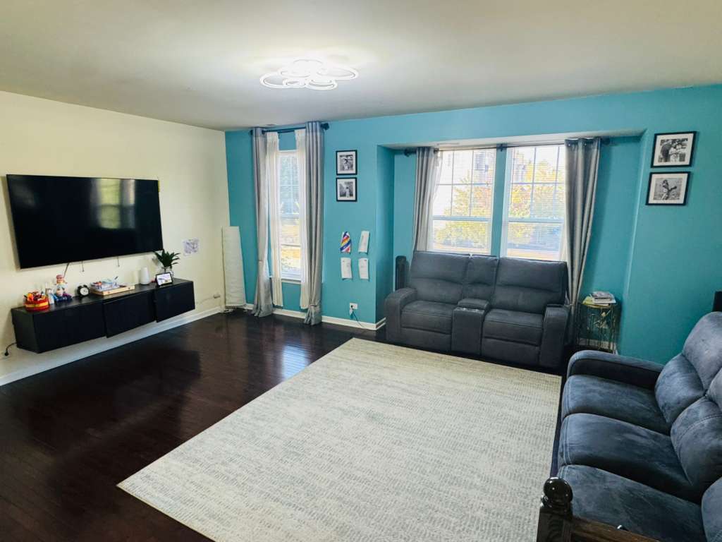 3473 Bradbury Circle #3473, Aurora, IL 60504