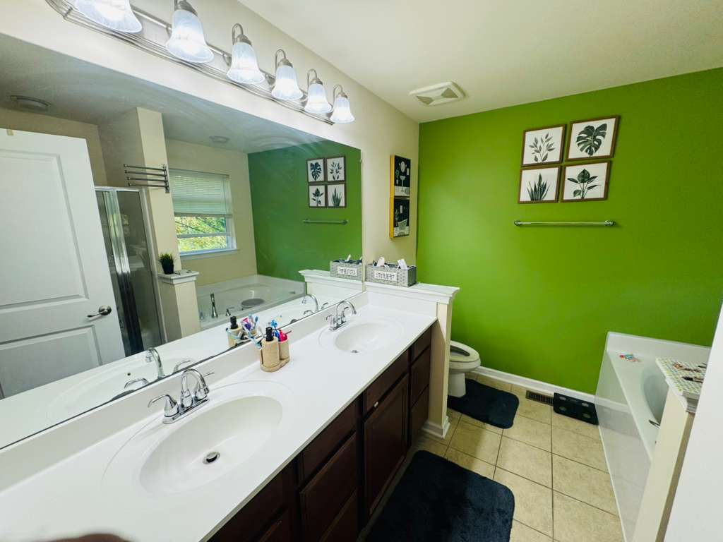 3473 Bradbury Circle #3473, Aurora, IL 60504